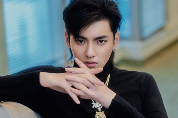 《青簪行》吴亦凡化身诅咒之子李舒白?吴亦凡个人资料简介?