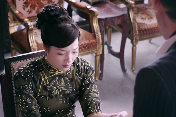 《秋蝉》中有靳香的感情戏么?靳香最后有没有黑化?