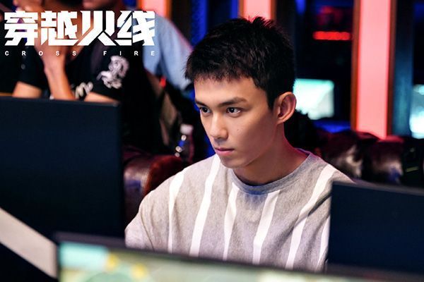 《穿越火线》路小北的哥哥路小南是怎么死的?肖枫改变现实了吗?