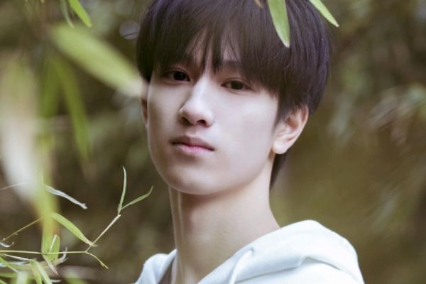 《侬好，我的东北女友》大型飙方言现场?TF家族师弟敖子逸主演?