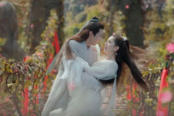 《天舞纪》云杉喜欢谁?她最终和谁在一起了?