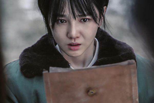 《失踪人口》幸存四人组都有谁?幸存女医生与前夫有什么故事?