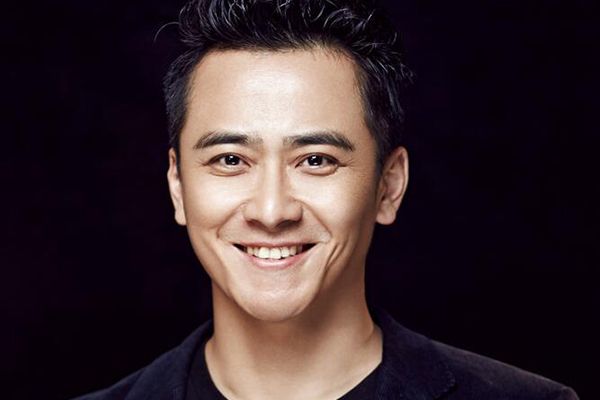 《左耳》姚鑫同时赶两个剧组分身乏术?演员的精神就是敢拼能拼?