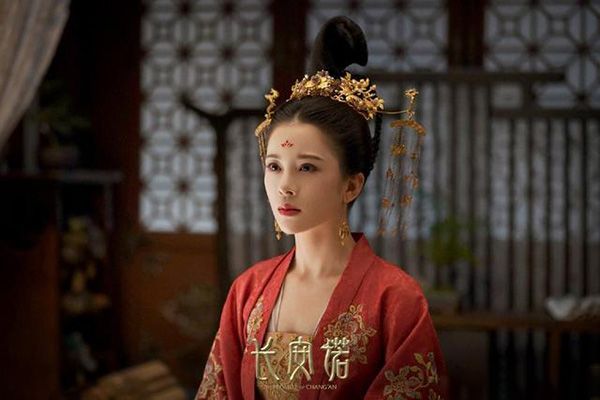 《长安诺》翻拍自小说吗?男女主演都是谁?