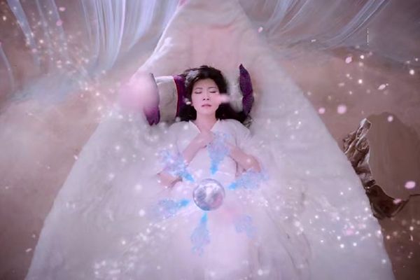 香蜜沉沉烬如霜天后要杀花神的原因?花神和天帝之间有关系吗?