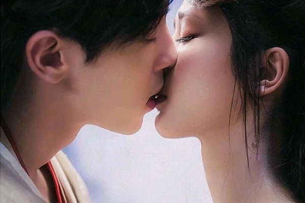 《香蜜沉沉烬如霜》中双修的意思是什么?锦觅和旭凤双修了几次?