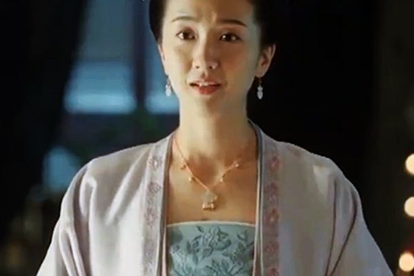 《清平乐》中赵徽柔为什么叫母亲为姐姐呢?宋朝的“姐姐”是什么意思?