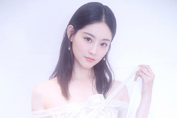 顾婉凝扮演者是谁?一身孤注掷温柔顾婉凝结局是什么?