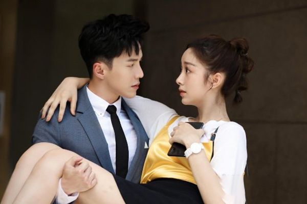 《楼下女友请签收》评价怎样?叶非墨和温小暖最后在一起了吗?