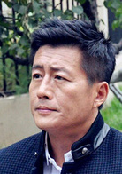 别让爱你的人等太久唐建林